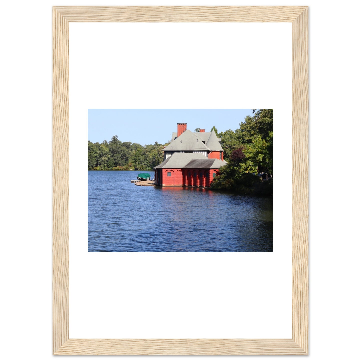 Waterside Tranquility: The Roger Williams Park Boathouse