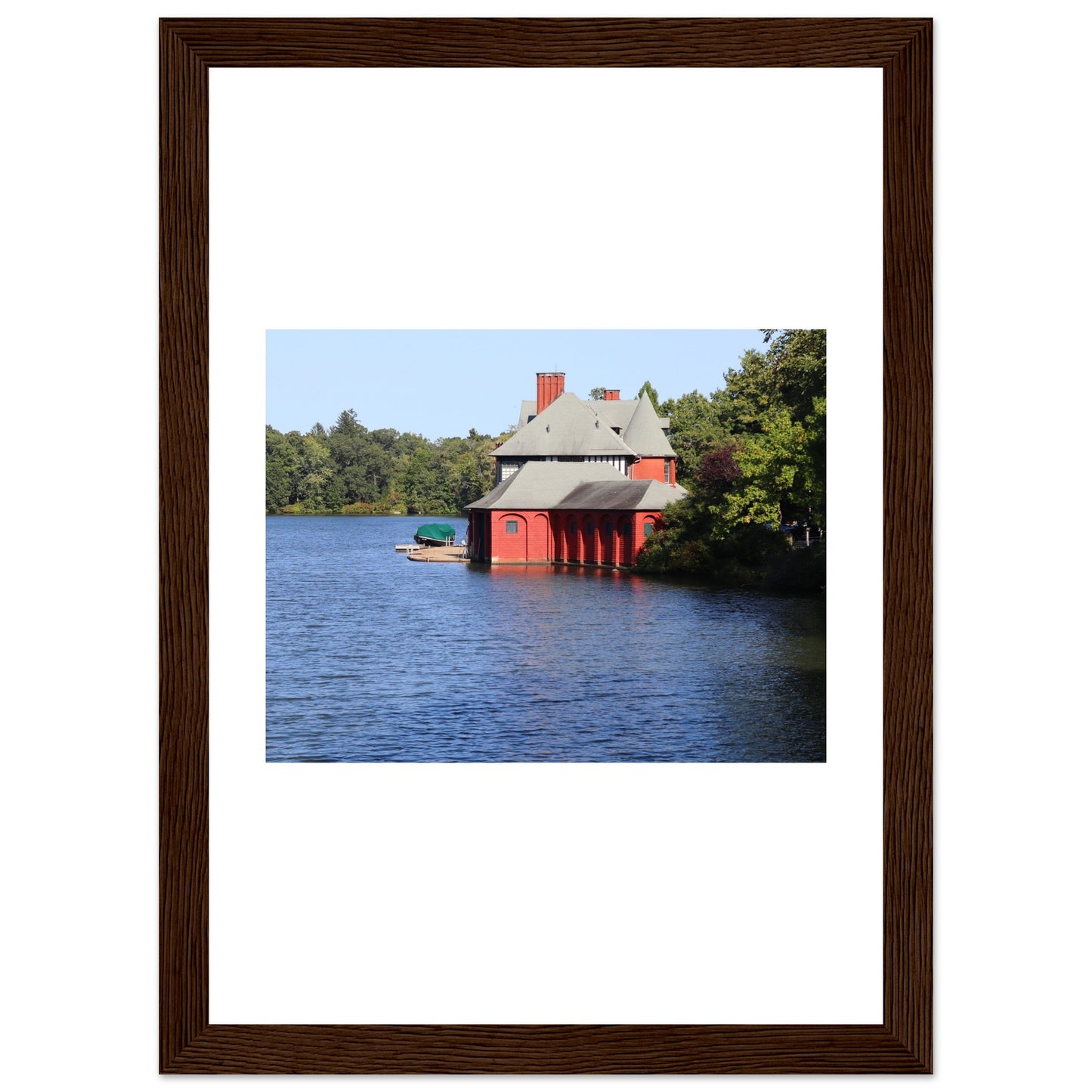 Waterside Tranquility: The Roger Williams Park Boathouse